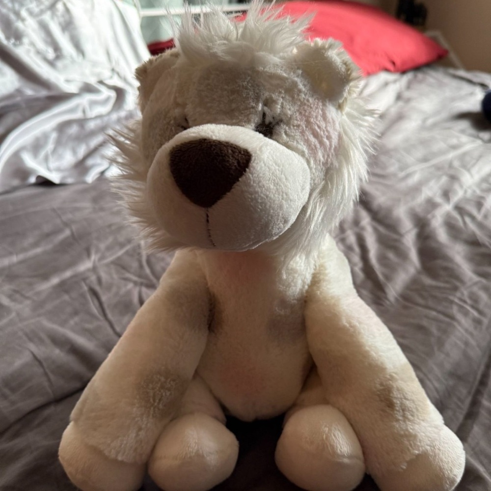 Plush White Lion Toy